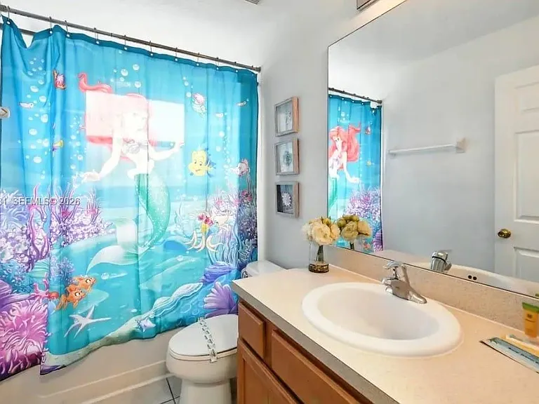 8520 Sunrise Key Dr — Photo 18