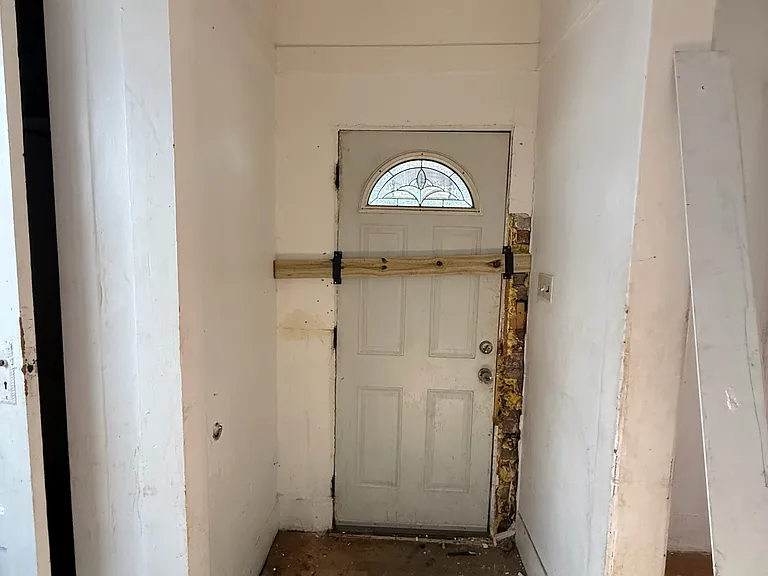 1908 N Union St — Photo 7