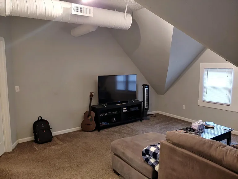 1835 Hewitt Ave #3 — Photo 6