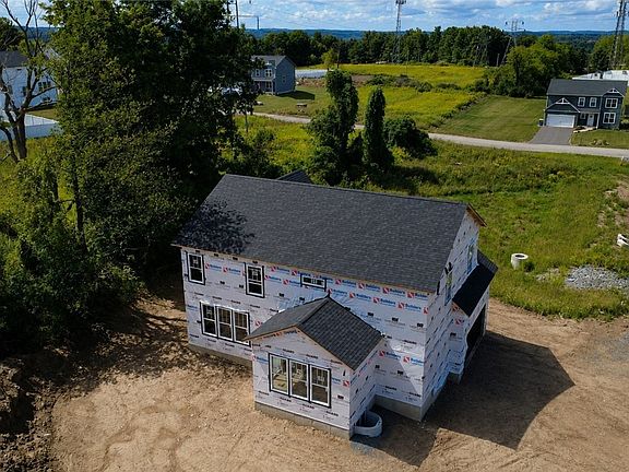 3rd image of 5590 Rolling Meadows Way