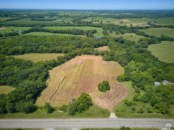 1895 E 600th Rd, Lecompton, KS 66050
