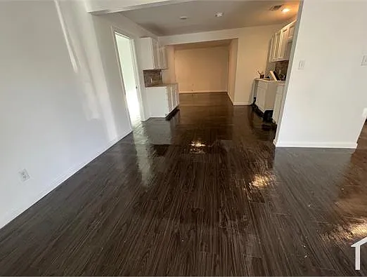 7820 Corina Dr — Photo 30