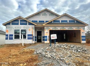 691 Saint Andrews Dr, Kingsport, TN 37664