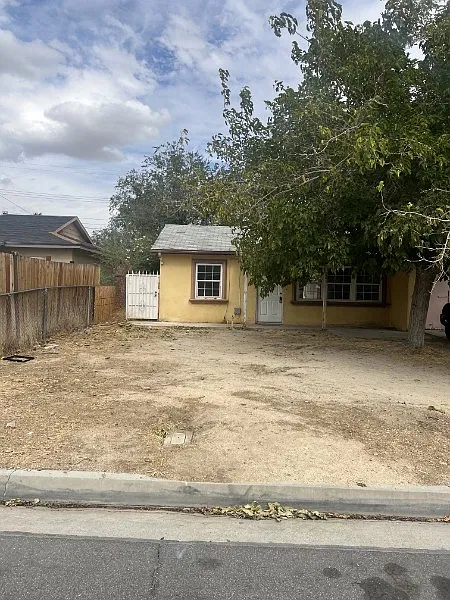 2 bed, 804 sqft, $1,900 — Photo 3