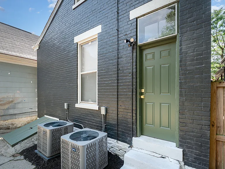 1720 Banklick St #2 — Photo 10