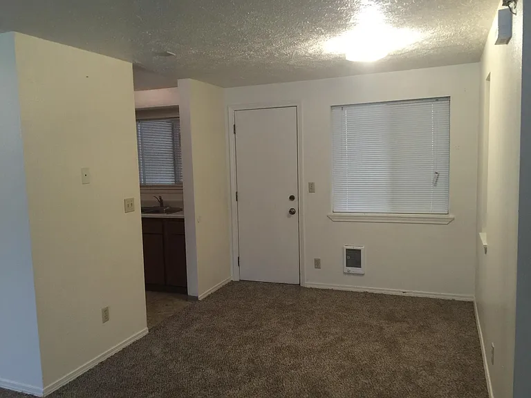 921 SE Klemgard St #C2 — Photo 3