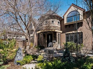 3924 W 15a St SW, Calgary, AB T2T 4C7