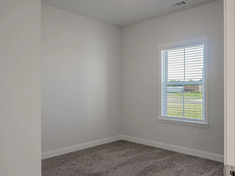 206 Aunt Bee Blvd — Photo 7