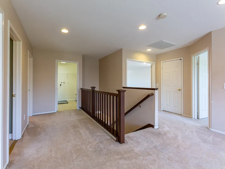 14 Monument Pl — Photo 60