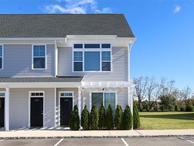 209 Breton Way, Glen Cove, NY, 11542