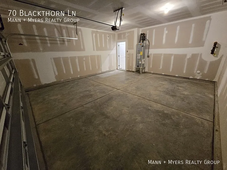 70 Blackthorn Ln — Photo 23