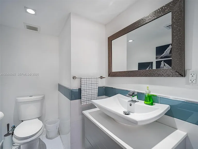 7549 Buccaneer Ave — Photo 18