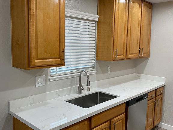 5th image of 1400 White Dr #4