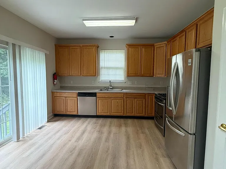 47 Ross Way — Photo 13