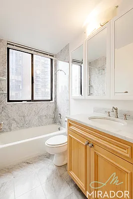 Rented by Mirador Real Estate | media 25