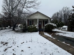 726 Wright Shop Rd, Madison Heights, VA 24572