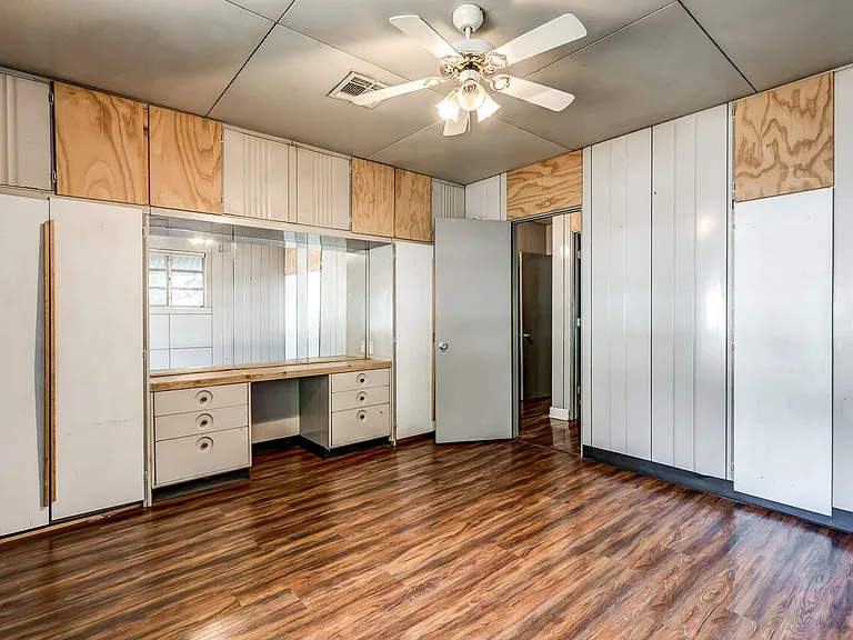 2119 W Sherwood Ave — Photo 15