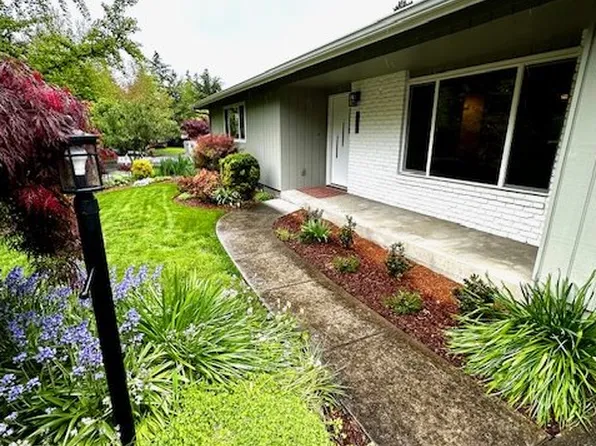 14355 SW Wilson Dr, Beaverton, OR 97008