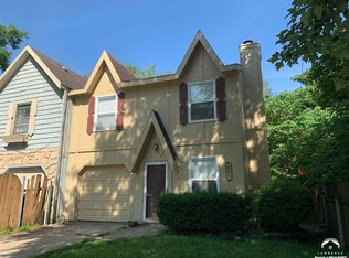 301 Northwood Ln, Lawrence, KS 66044