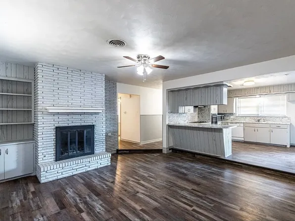 5426 43rd St, Lubbock, TX 79414