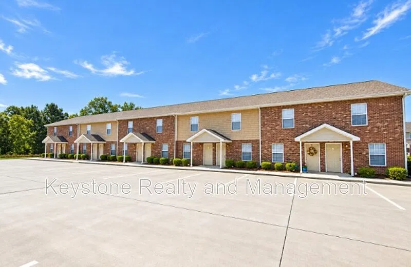 2296 McCormick Ln #A
