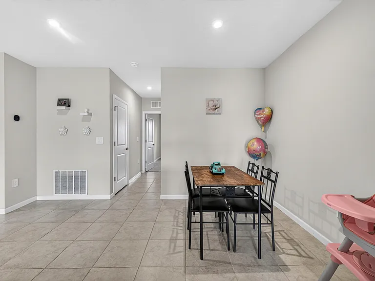 9449 SW Libertas Way — Photo 13