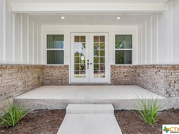 4th image of 15851 Salado Dr