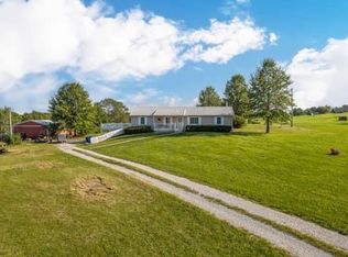 25797 McIntyre Rd, Mc Louth, KS 66054