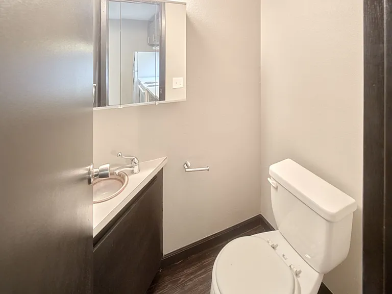 4220 Southcenter Blvd — Photo 7