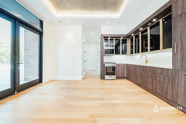 Rented by Nooklyn NYC LLC | media 101