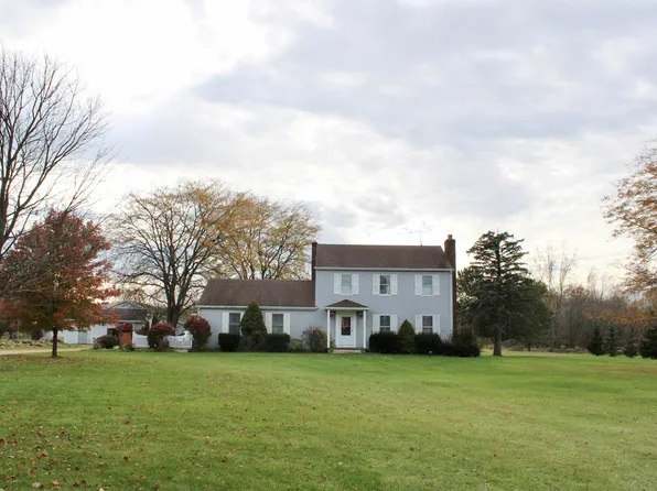 11339 McEnrue Rd, Swartz Creek, MI 48473