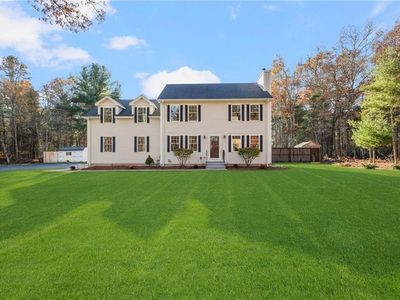 25 Karen Dr, Hope Valley, RI, 02832