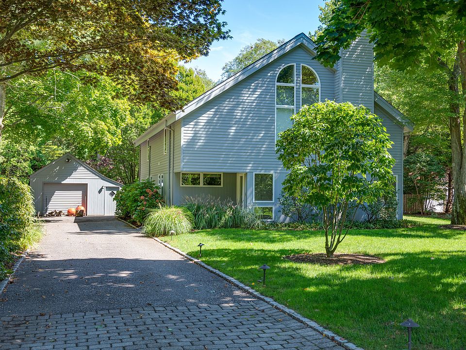 14 Lamb Ave, East Quogue, NY 11942 Zillow