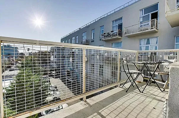 Rented by Carnegie Management Inc | media 7