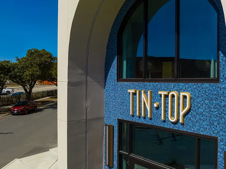 Tin Top Flats at the Creamery — Photo 7