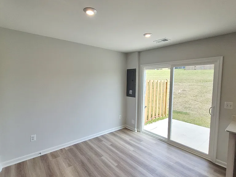 50 Grayson Village Dr — Photo 11