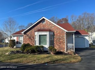 73 Farnworth Close #1000, Freehold, NJ 07728
