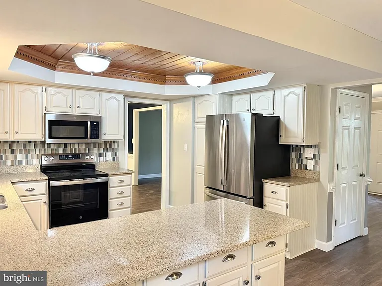 3302 Aquia Dr — Photo 26