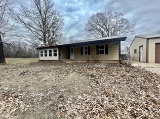 596-M Highway Ad, Mountain Grove, MO 65711