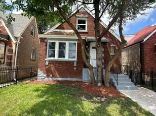 7624 S Damen Ave, Chicago, IL 60620