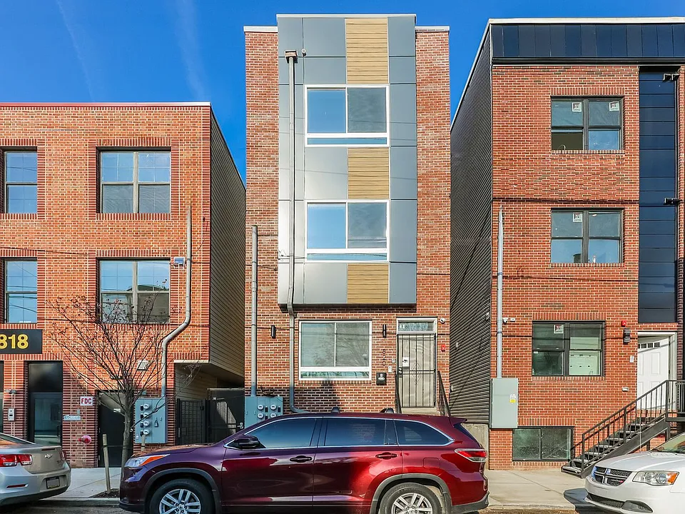 820 N 40th Street