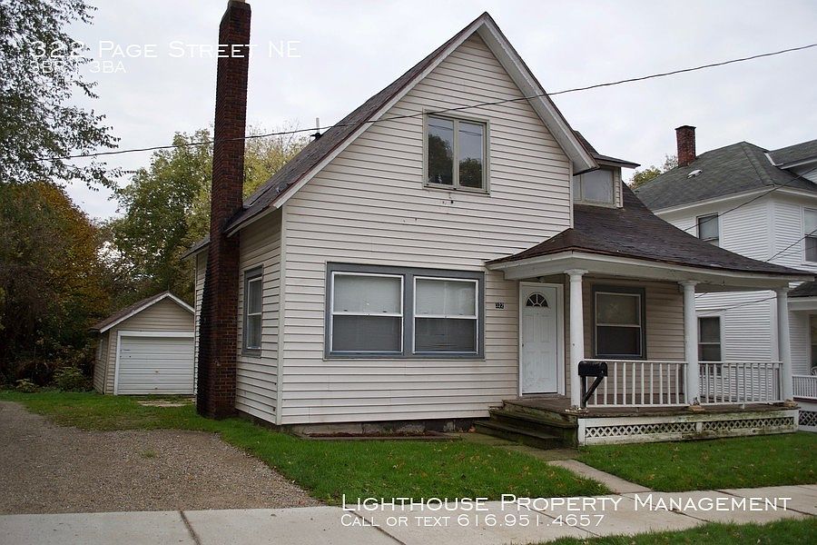 1st image of 322 Page St NE