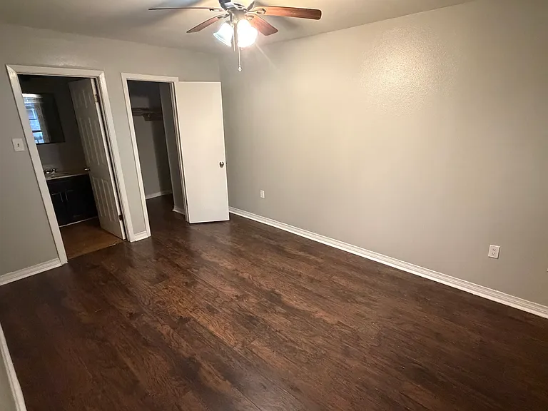 15864 S Sanderland Ave #1 — Photo 9