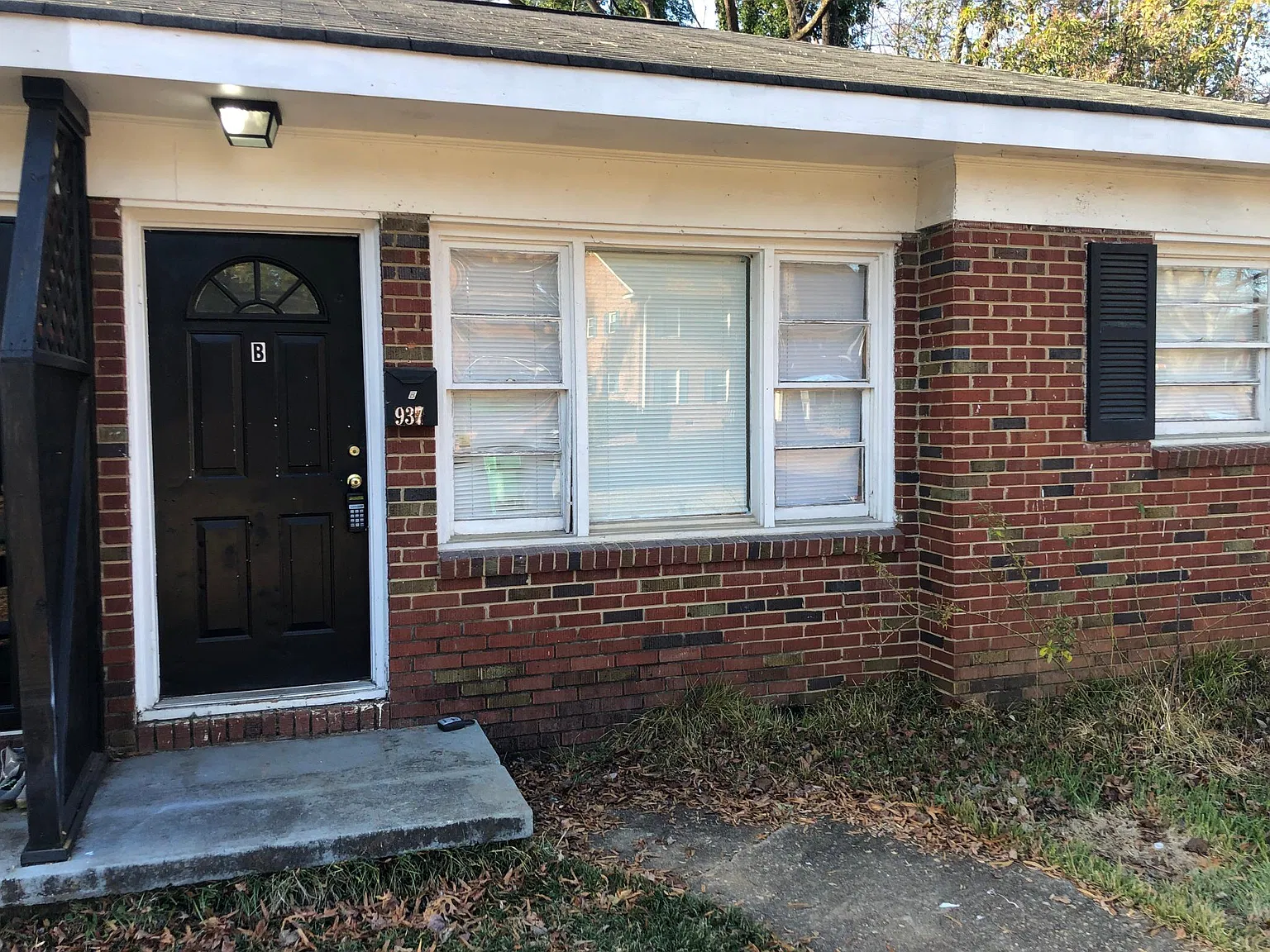 2 bed, 803 sqft, $1,295 — Photo 1