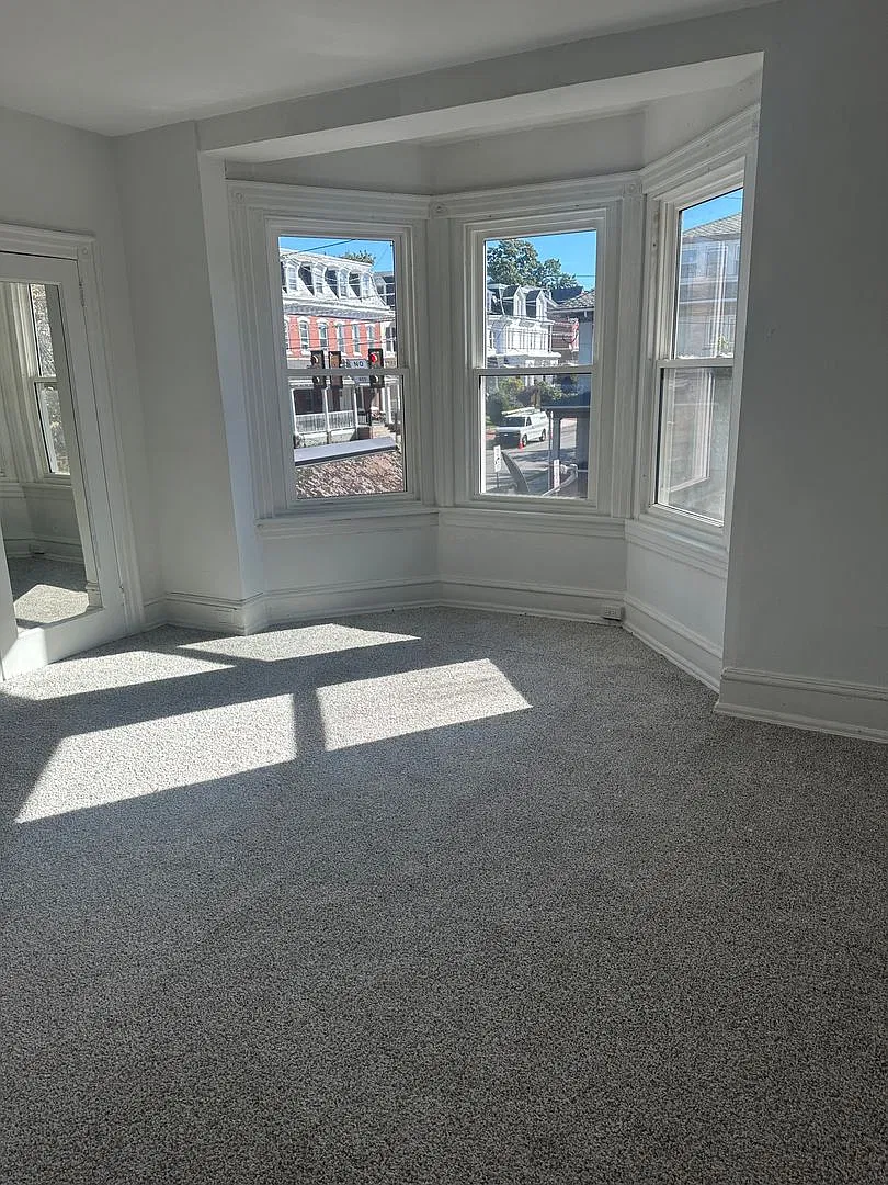 919 Swede Street — Photo 2