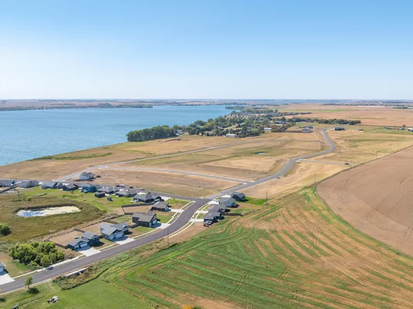 L21 B 18th Ave SW #3, Watertown, SD 57201