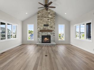 2605 Notre Dame Dr, Fitchburg, WI 53711