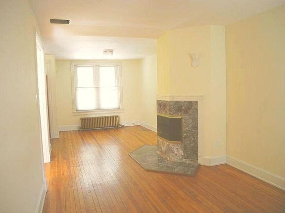 Living & dining room with fireplace