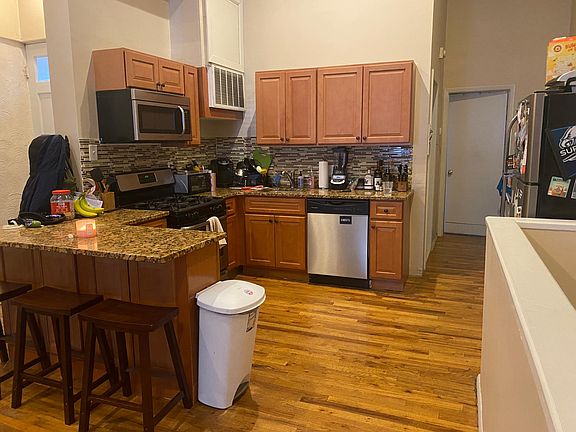 2nd image of 503 S 5th St Rear 1R