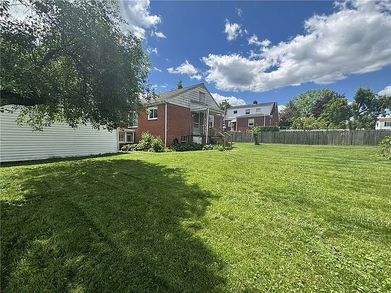 809 Carbon Rd — Photo 5